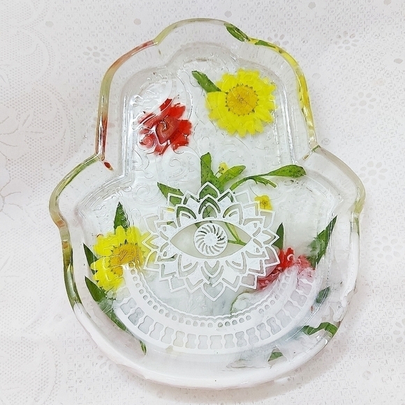 One Of A Kind Resin Hamsa & Incense Burner Set - Picture 3 of 6